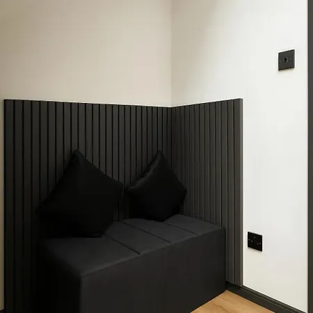 Luxury Sanctuary Leeds (West Yorkshire)